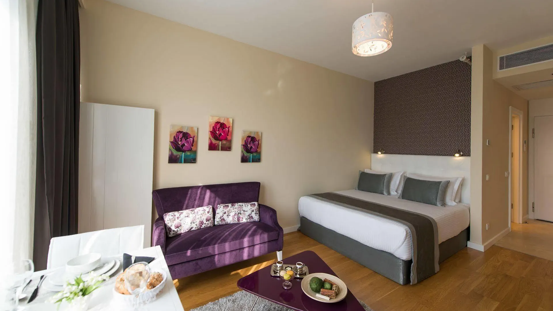 Coresh Suites Istanbul Hotel